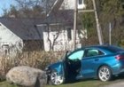 Liiklusõnnetus Kuusalu alevis: Audi A3 sõitis teelt välja, juht toimetati haiglasse