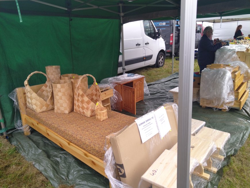 Kahala Liiva Laat tõi taas kokku rahva ja kauplejad