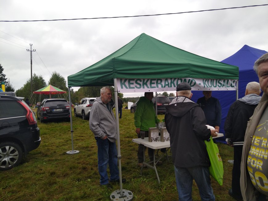 Kahala Liiva Laat tõi taas kokku rahva ja kauplejad