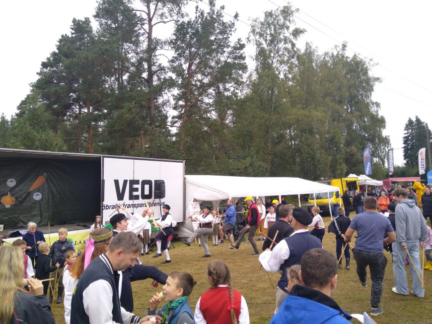 Kahala Liiva Laat tõi taas kokku rahva ja kauplejad