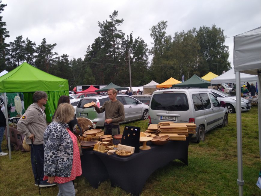 Kahala Liiva Laat tõi taas kokku rahva ja kauplejad