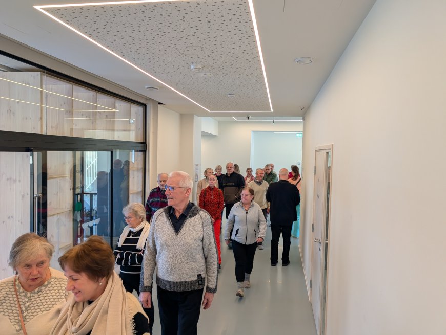 Uuenenud Kuusalu koolimaja lummab sisekujundusega, kuid kutsub fassaadi ääres ettevaatlikkusele