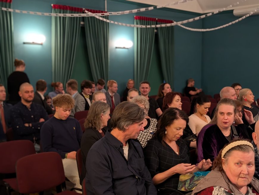 Kuusalu vald tähistas Eesti Vabariigi 108. aastapäeva tunnustuste ja noorte luuleetendusega