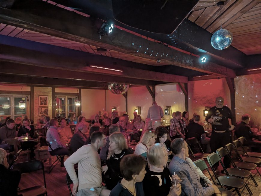 Peeter Oja pakkus meeleoluka õhtu