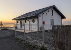 Salmistu Sadamakõrtsi esimene suvi: rannamelu, Hara suitsukala ja kokkuhoidev meeskond